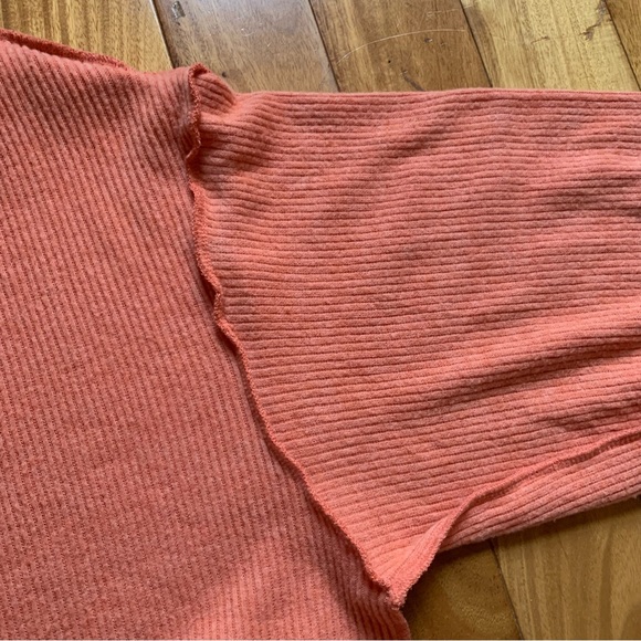 NEW Free People Ribbed Oversized Main Squeeze Hacci Top - Picture 8 of 14